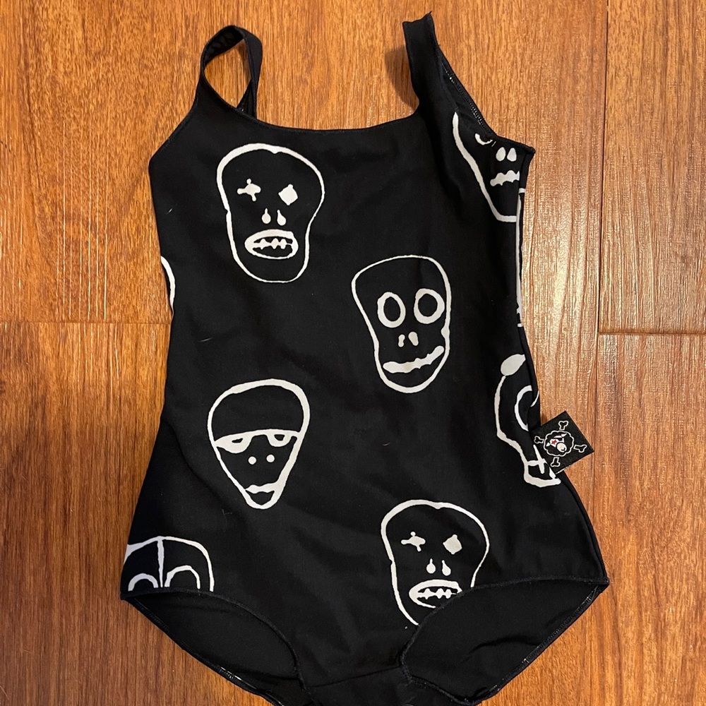 NUNUNU One piece swim